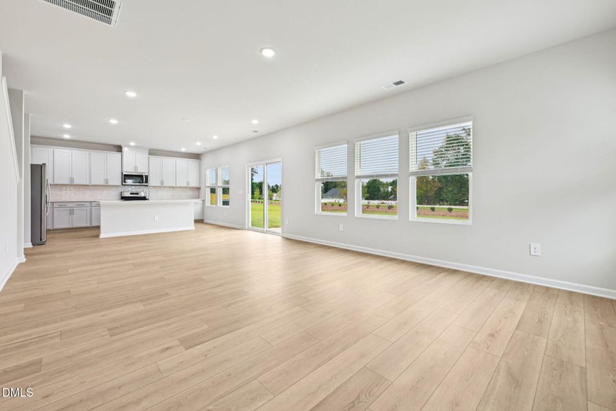 14-web-or-mls-Raleigh - River Glen - 306