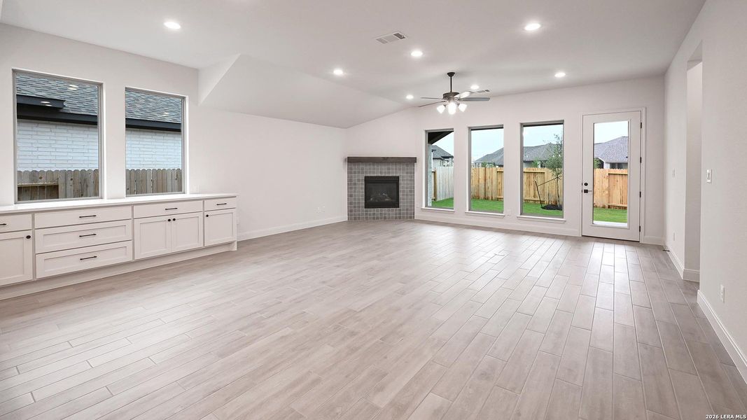 Spacious, unfurnished interior of a new home in Meadows of Mill Creek, Seguin (Image 14). Spacious, unfurnished interior of a new home in Meadows of Mill Creek, Seguin (Image 14).
