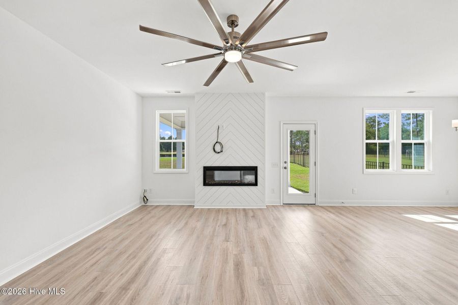 Spacious, unfurnished interior of a new home in Legacy Lakes, Aberdeen (Image 24).