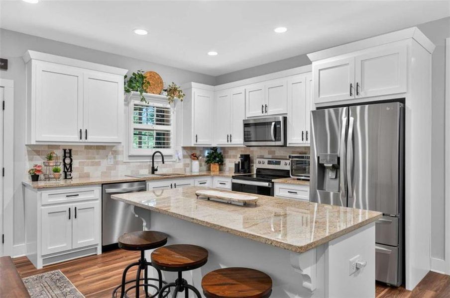 Furnished interior view inside a new home in , Murrayville (Image 16).