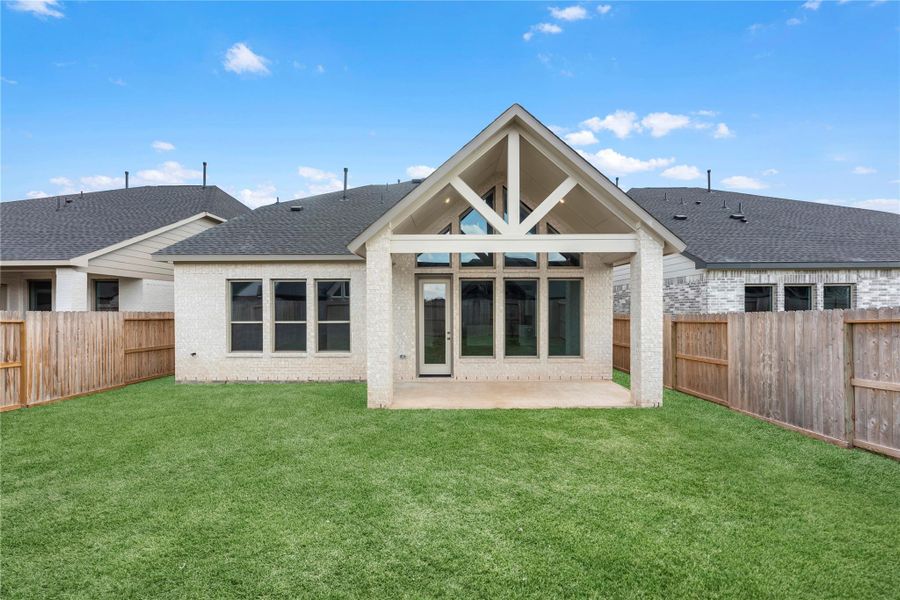 Grass is digitally enhanced.