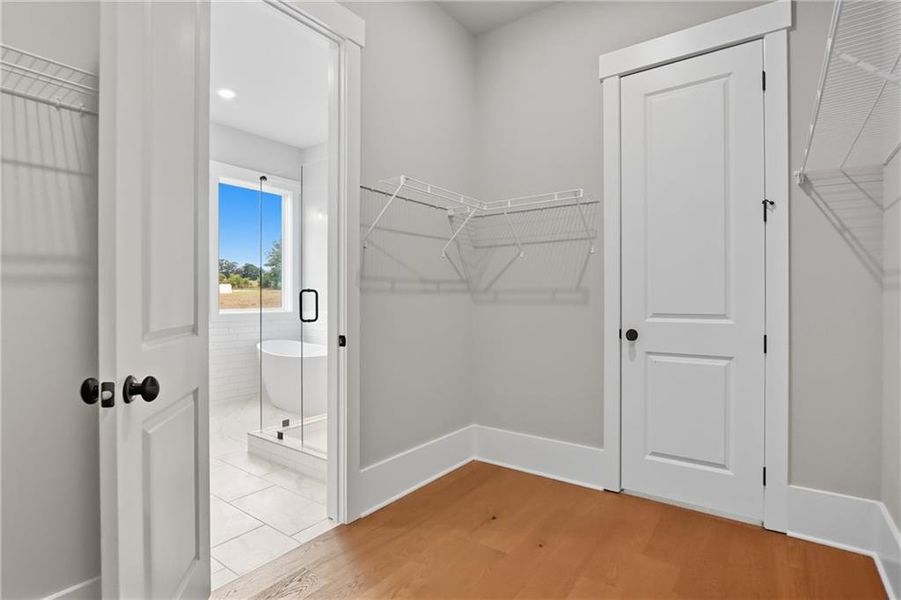Spacious, unfurnished interior of a new home in Old Town Estates, Dacula (Image 62).