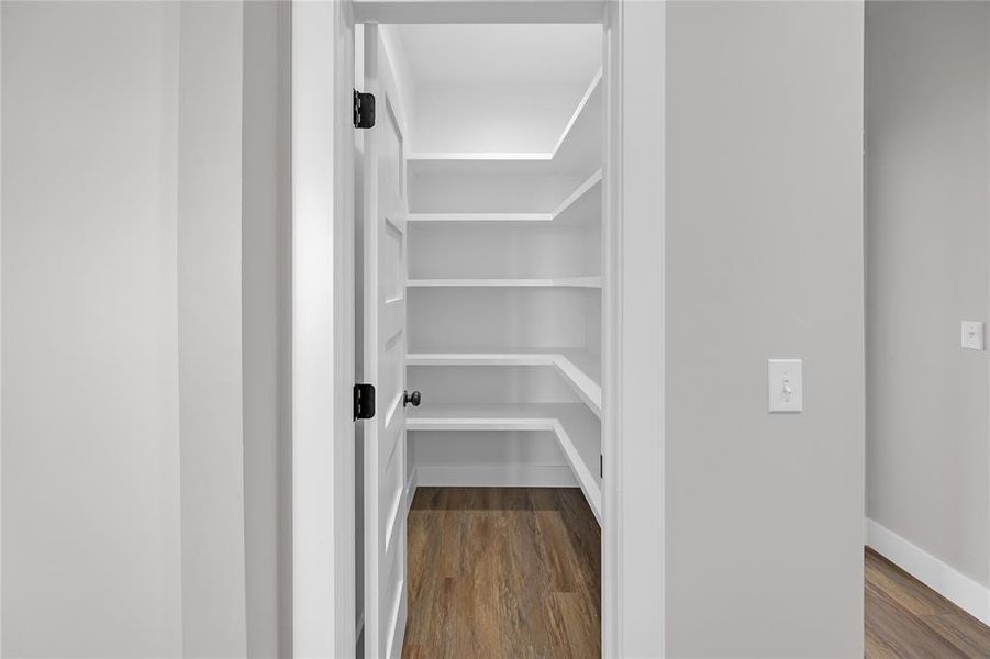 Spacious, unfurnished interior of a new home in , Rio Vista (Image 14).