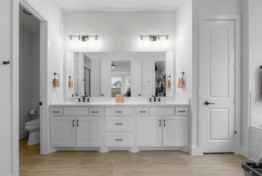Furnished interior view inside a new home in Ten Mile Creek, Celina (Image 18).