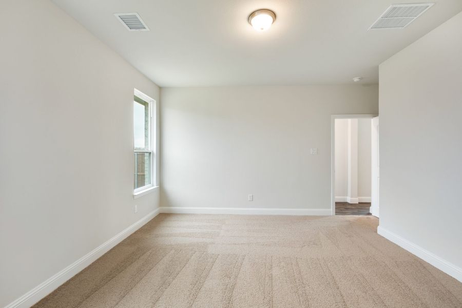 Spacious, unfurnished interior of a new home in Creekside, Royse City (Image 25). Spacious, unfurnished interior of a new home in Creekside, Royse City (Image 25).