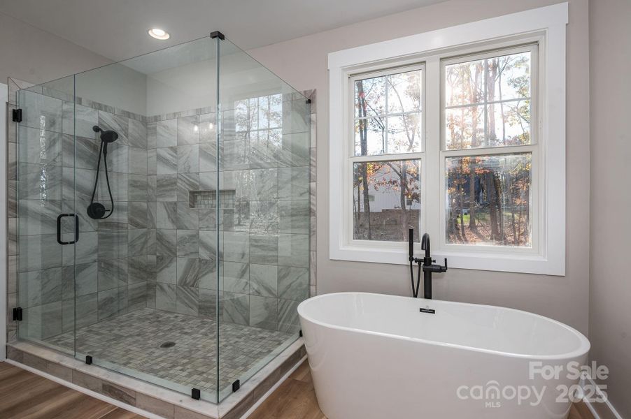 Furnished interior view inside a new home in , Lincolnton (Image 5).