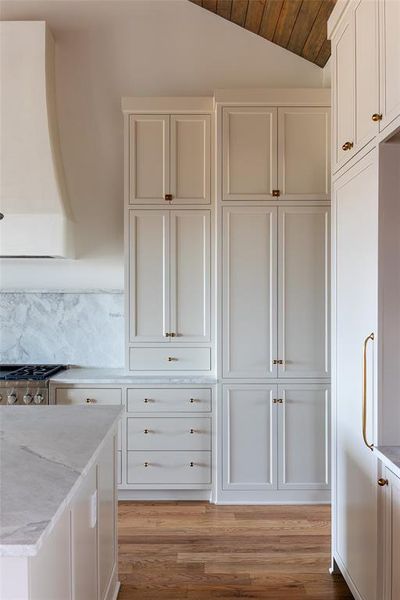 Furnished interior view inside a new home in , Northlake (Image 4).