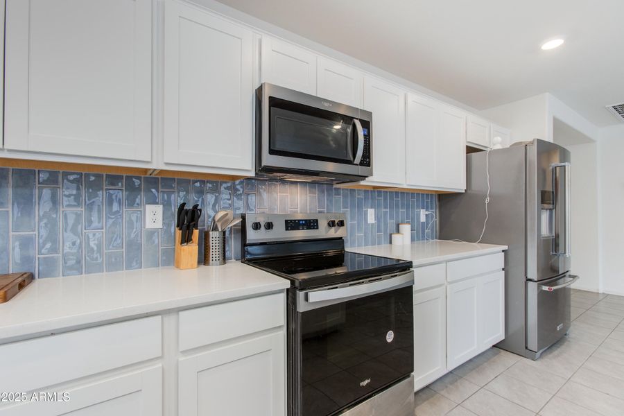 17-Sky Blue (1) 17-Sky Blue (1)