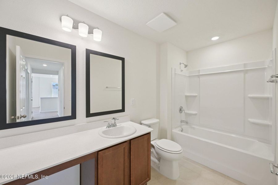 Furnished interior view inside a new home in Panther Creek, Jacksonville (Image 17).