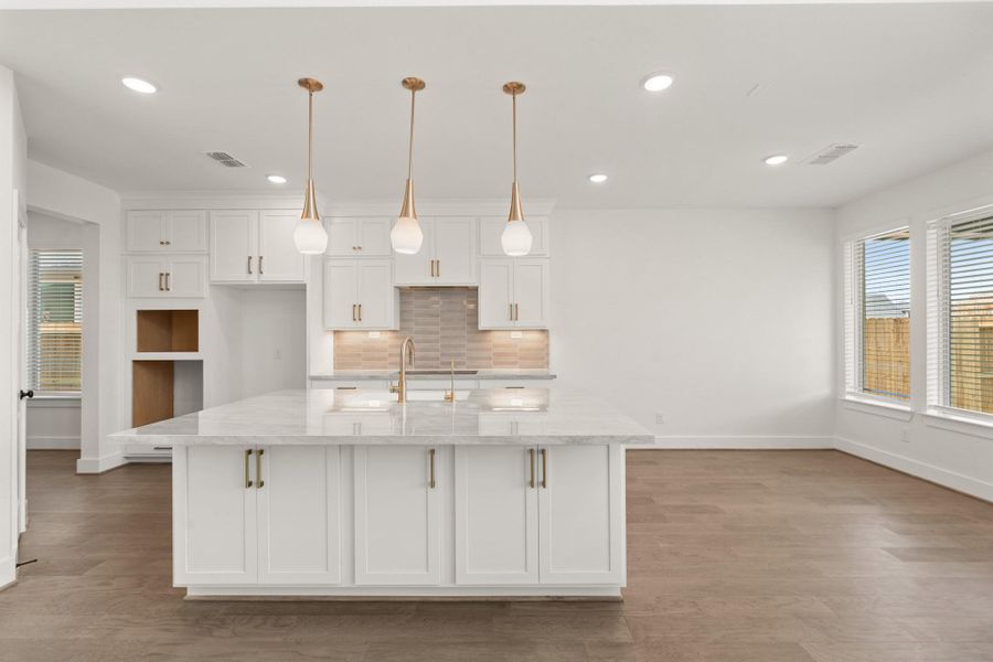 *REPRESENTATIONAL PHOTO* Gorgeous Designer Inspired Kitchen With Modern Touches *REPRESENTATIONAL PHOTO* Gorgeous Designer Inspired Kitchen With Modern Touches