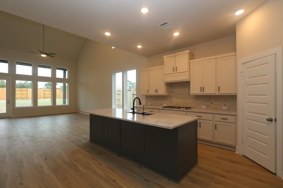 Furnished interior view inside a new home in Clopton Farms, Montgomery (Image 6). Furnished interior view inside a new home in Clopton Farms, Montgomery (Image 6).