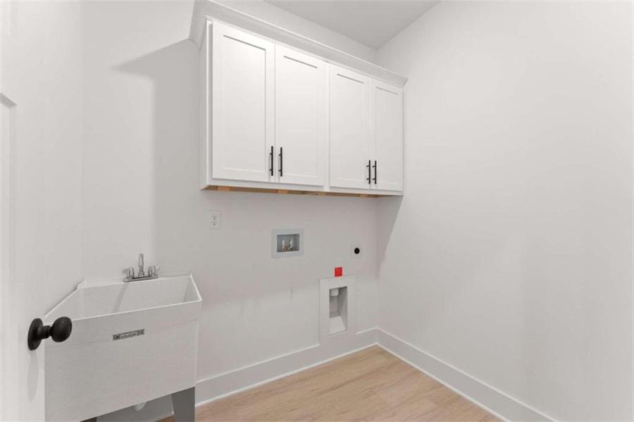 Spacious, unfurnished interior of a new home in , Maysville (Image 51).
