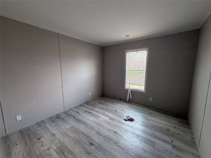 Spacious, unfurnished interior of a new home in , Grandview (Image 17).