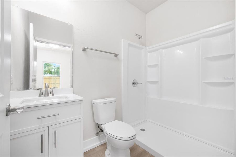 Furnished interior view inside a new home in , High Springs (Image 7).