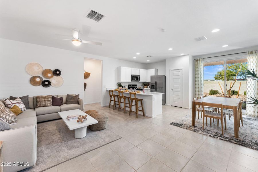 8-web-or-mls-DSC01150 8-web-or-mls-DSC01150