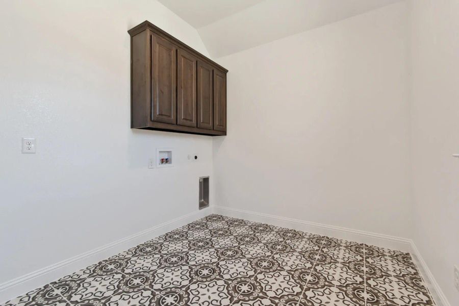 Laundry Room | Concept 2555 at Massey Meadows in Midlothian, TX by Landsea Homes