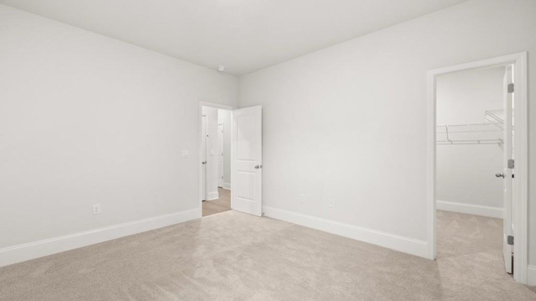 Spacious, unfurnished interior of a new home in Butner Estates, South Fulton (Image 24).