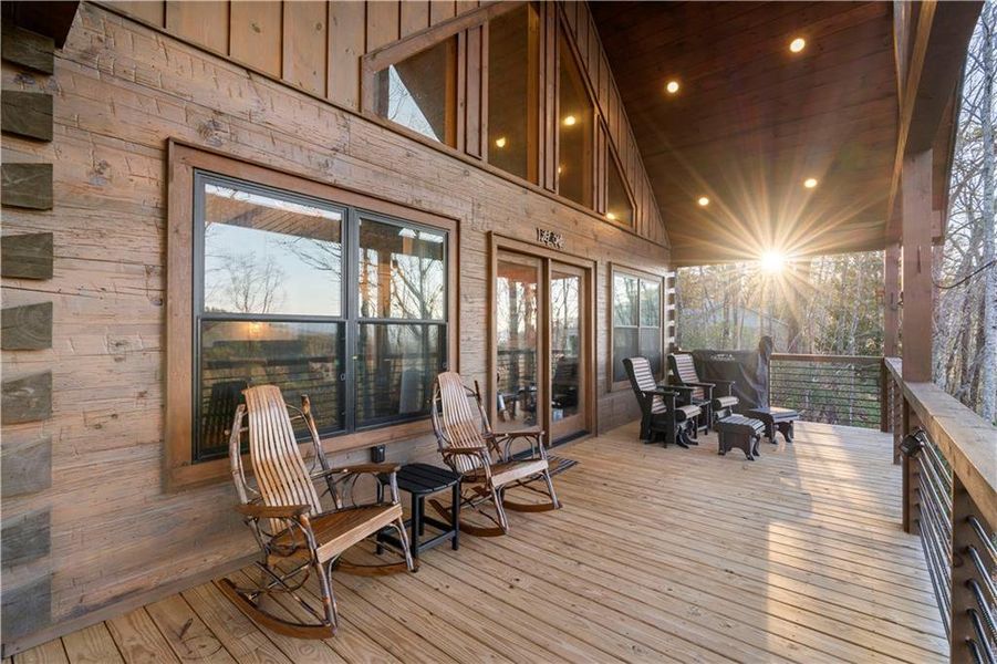 Community amenities in , Cherry Log (Image 45).