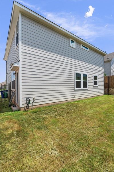 View of side of home