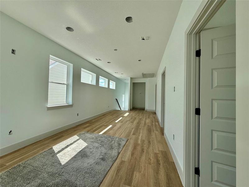 Image 35 of a home in .