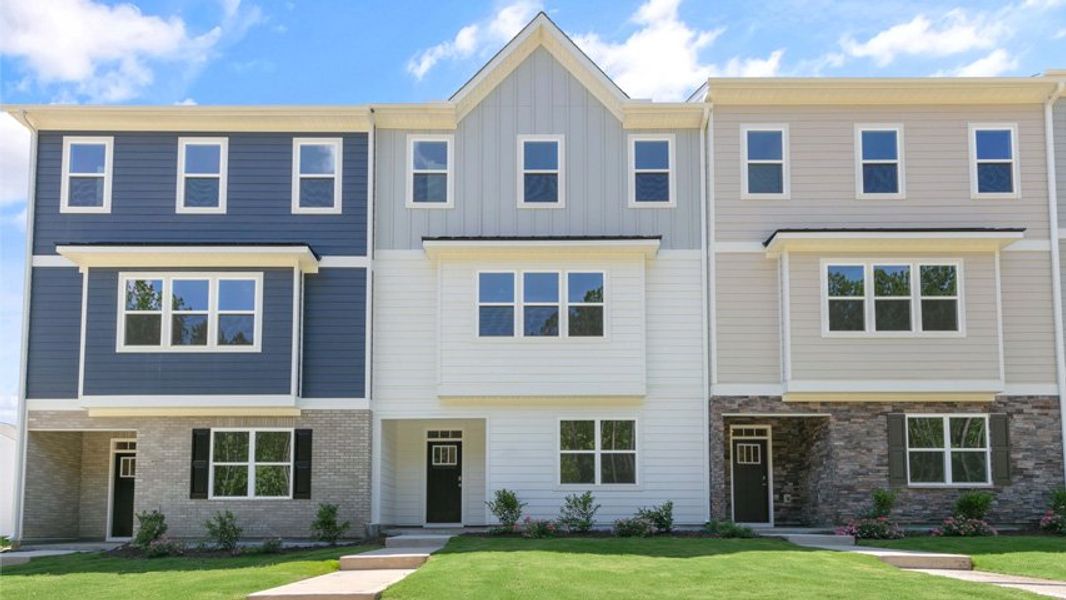 Representative exterior photo of a completed home built from the HADLEIGH by D.R. Horton in The Townes Park, Apex, NC (Image 20).
