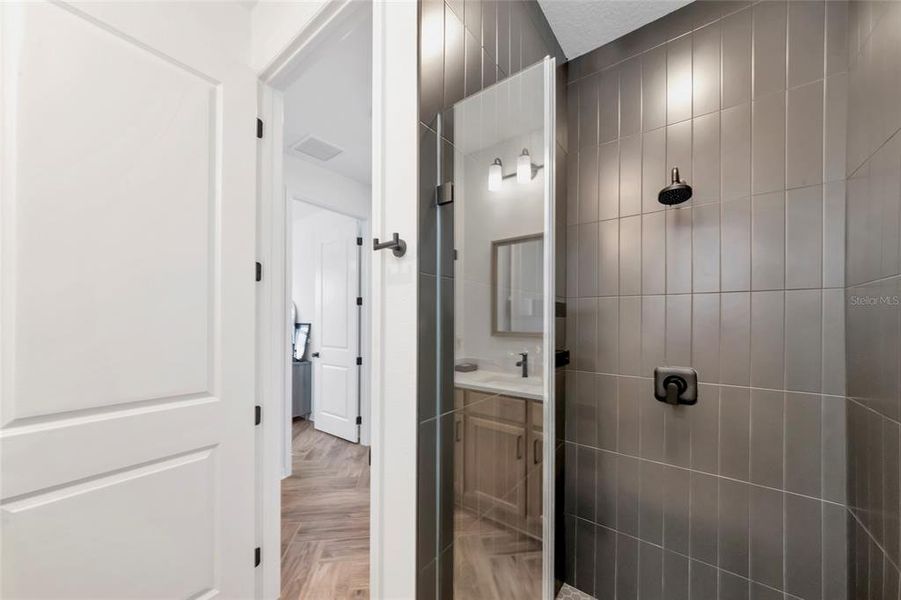 Furnished interior view inside a new home in , Parrish (Image 50).