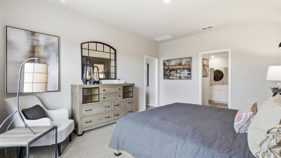 Furnished interior view inside a new home in Longhorn Estates, Fort Worth (Image 16).