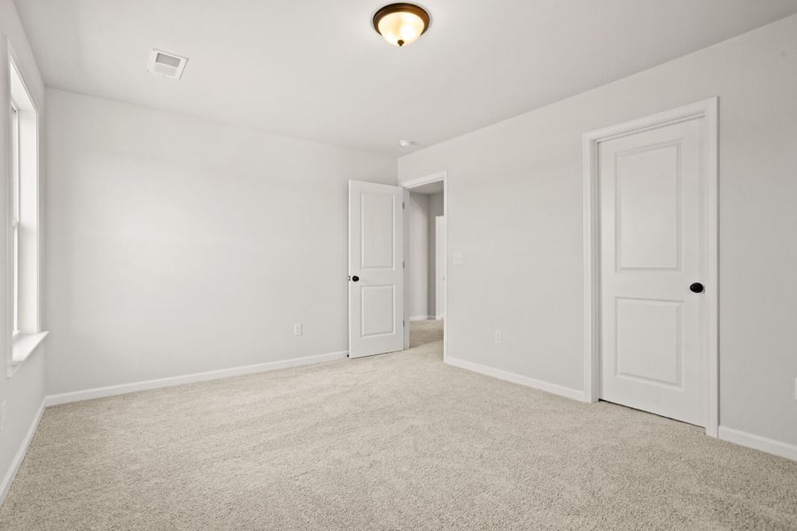 4br New Home in Seneca, SC.  - Slide 23