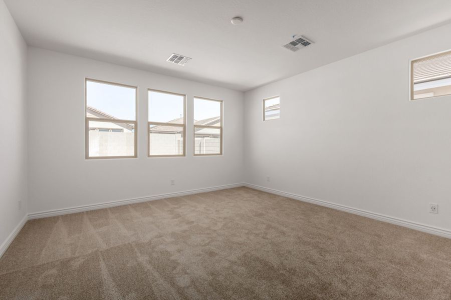 Spacious, unfurnished interior of a new home in Miravida, Surprise (Image 12).