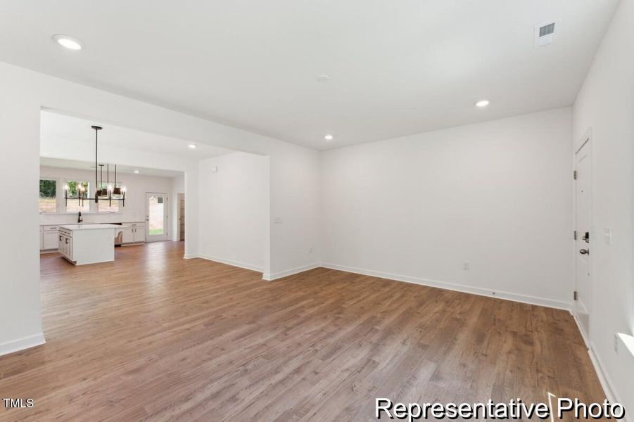 LRY 261 Lexa 2420 EB2 IO (6)_REP