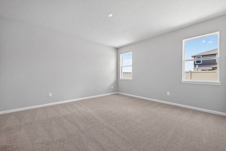 Spacious, unfurnished interior of a new home in Crosswind Ranch, Parrish (Image 10).