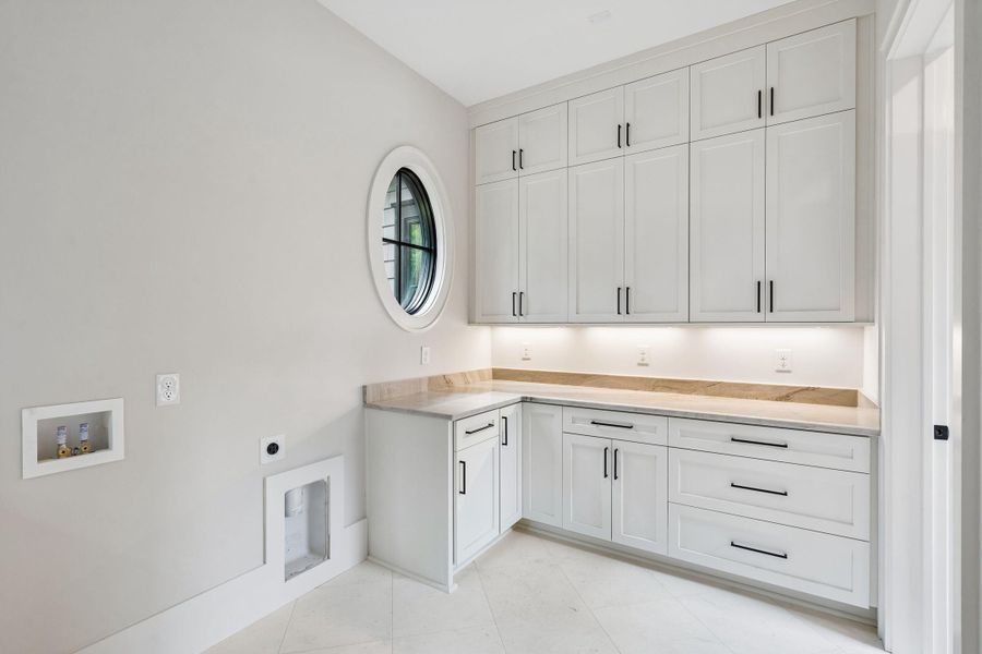 Furnished interior view inside a new home in , Johns Island (Image 19).