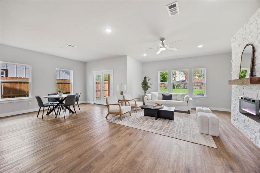 Furnished interior view inside a new home in , Dallas (Image 16).