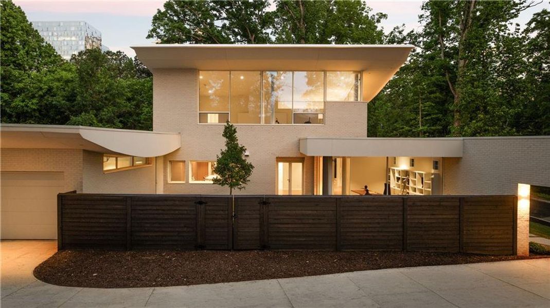 Exterior details and patio area of a home in , Atlanta (Image 42).