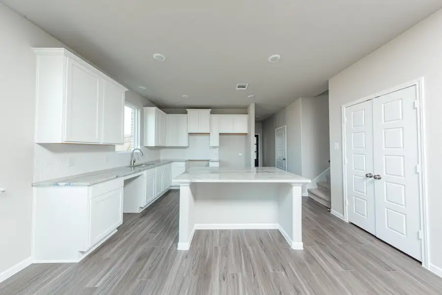 Furnished interior view inside a new home in River Ranch, Dayton (Image 6).