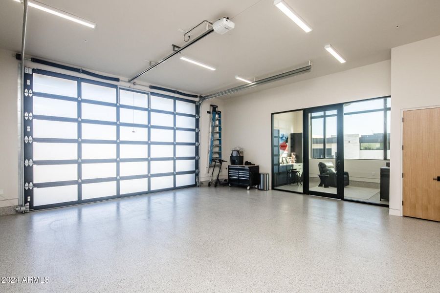 045_GARAGE 045_GARAGE