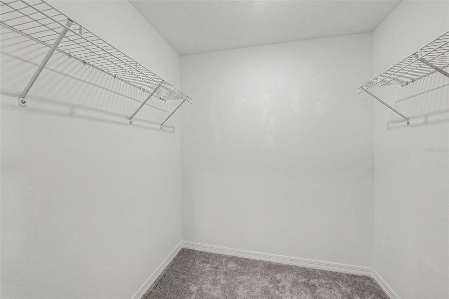 Spacious, unfurnished interior of a new home in , Zephyrhills (Image 20).