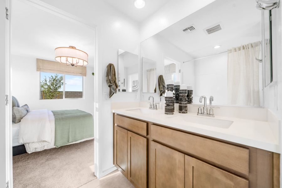 Primary Bathroom and Bedroom | Horizon | Wildera – Crest Series | New Homes in San Tan Valley, AZ by Landsea Homes Primary Bathroom and Bedroom | Horizon | Wildera – Crest Series | New Homes in San Tan Valley, AZ by Landsea Homes