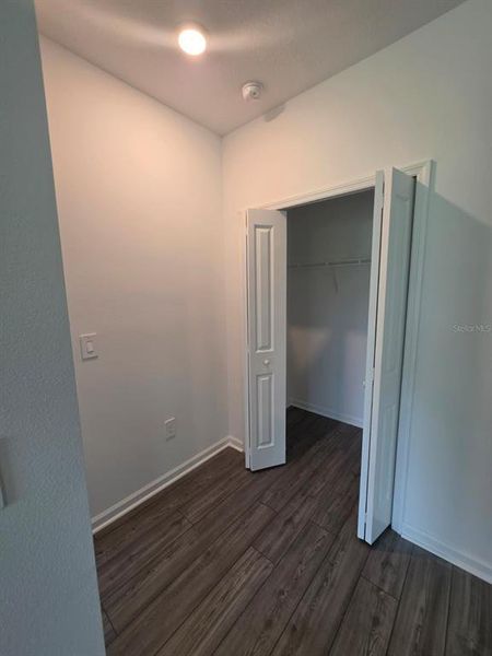 Spacious, unfurnished interior of a new home in , Ocala (Image 10).
