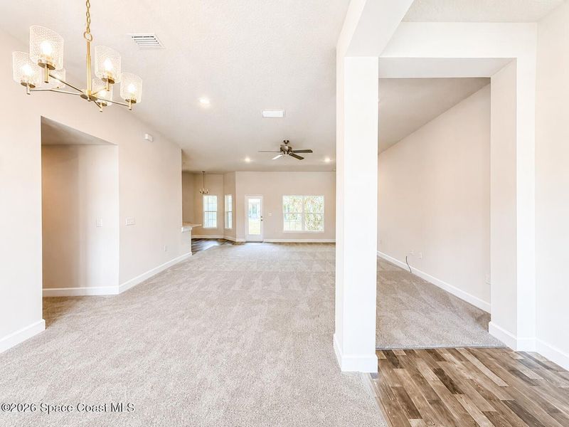 Spacious, unfurnished interior of a new home in Sebastian Highlands, Sebastian (Image 11).
