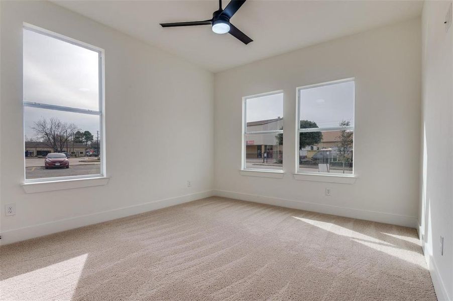 Spacious, unfurnished interior of a new home in , Dallas (Image 13).