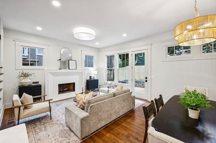 Furnished interior view inside a new home in , Atlanta (Image 4).