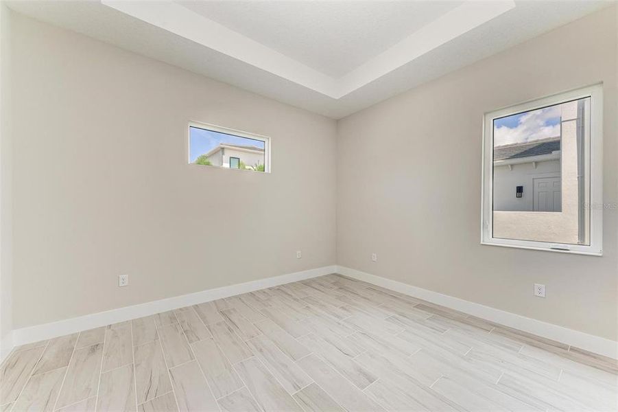 Spacious, unfurnished interior of a new home in Aqua Single Family Homes, Bradenton (Image 23).