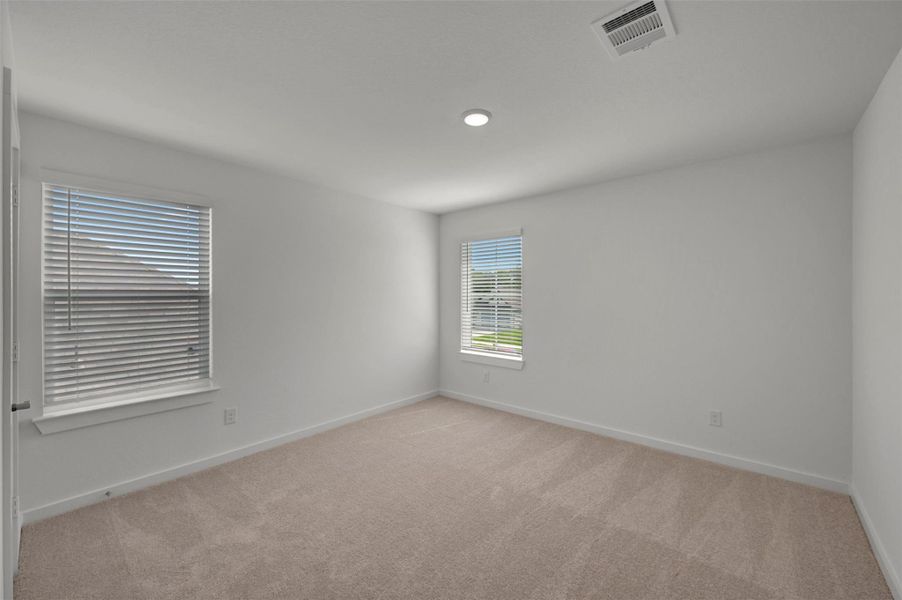 Spacious, unfurnished interior of a new home in Miller's Pond, Rosenberg (Image 33). Spacious, unfurnished interior of a new home in Miller's Pond, Rosenberg (Image 33).
