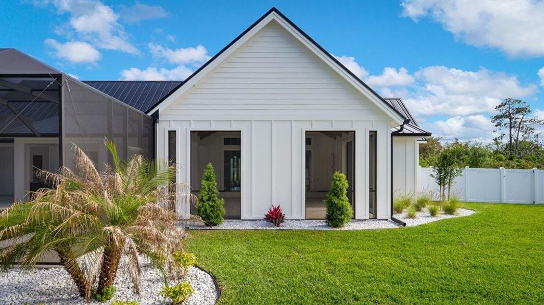Image 77 of a home in .