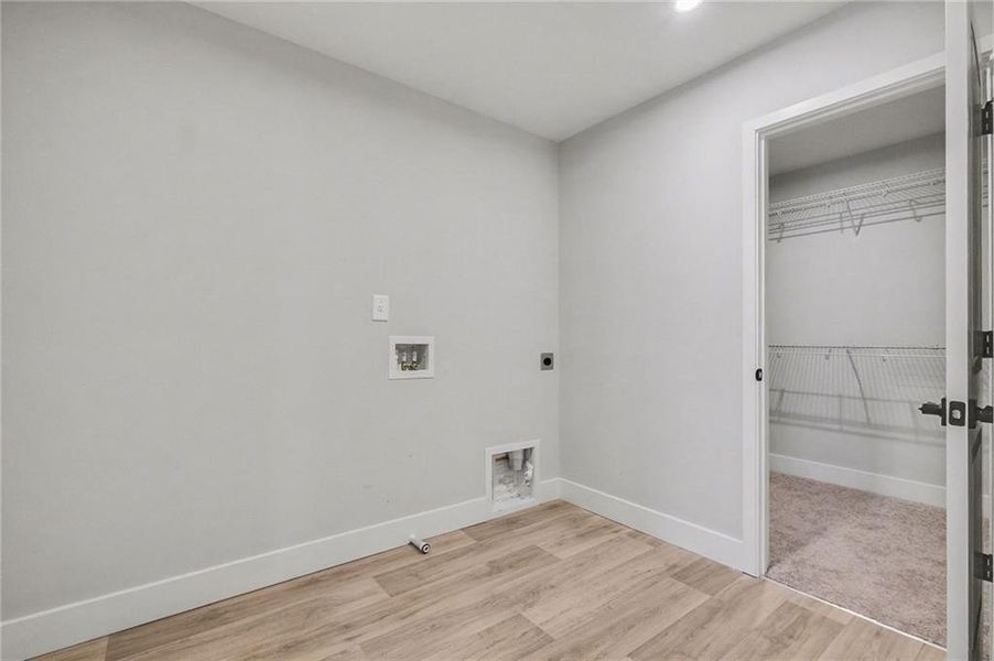 Spacious, unfurnished interior of a new home in , Hoschton (Image 20).