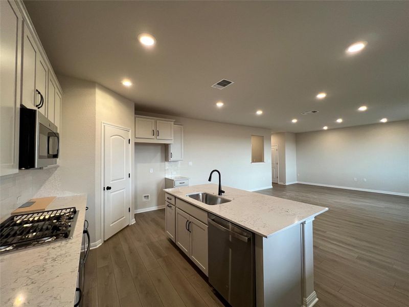 Furnished interior view inside a new home in Rolling Glen, Hutto (Image 10).