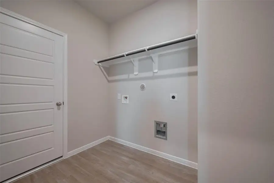 Furnished interior view inside a new home in La Segarra, Brookshire (Image 8). Furnished interior view inside a new home in La Segarra, Brookshire (Image 8).