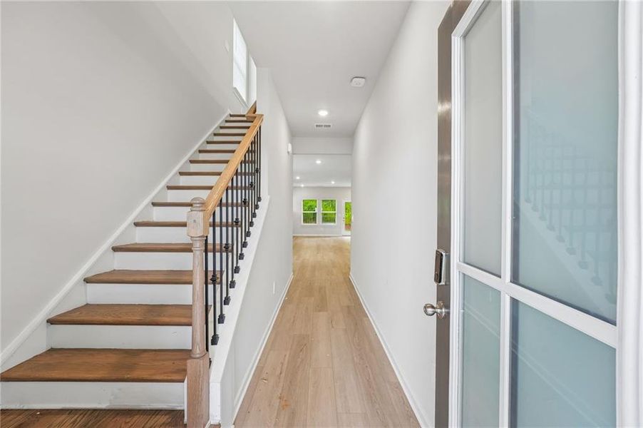 Spacious, unfurnished interior of a new home in Hemingway - Reserve Series, Cumming (Image 23). Spacious, unfurnished interior of a new home in Hemingway - Reserve Series, Cumming (Image 23).