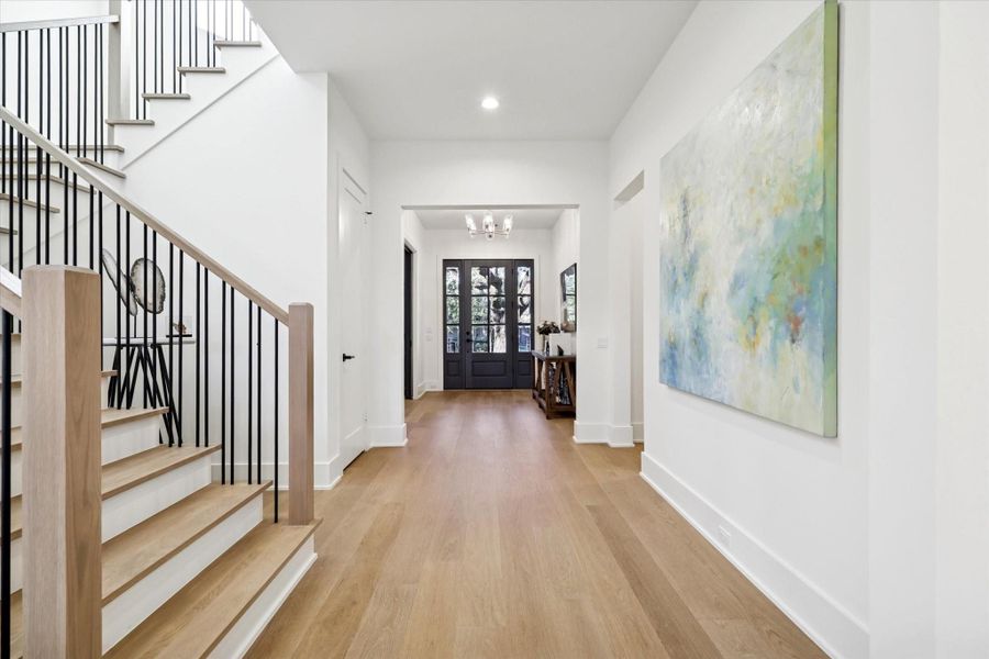 Spacious, unfurnished interior of a new home in , Houston (Image 20).